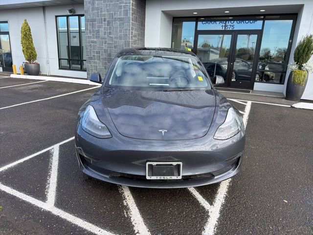 Used 2023 Tesla Model 3 Standard Range image 2