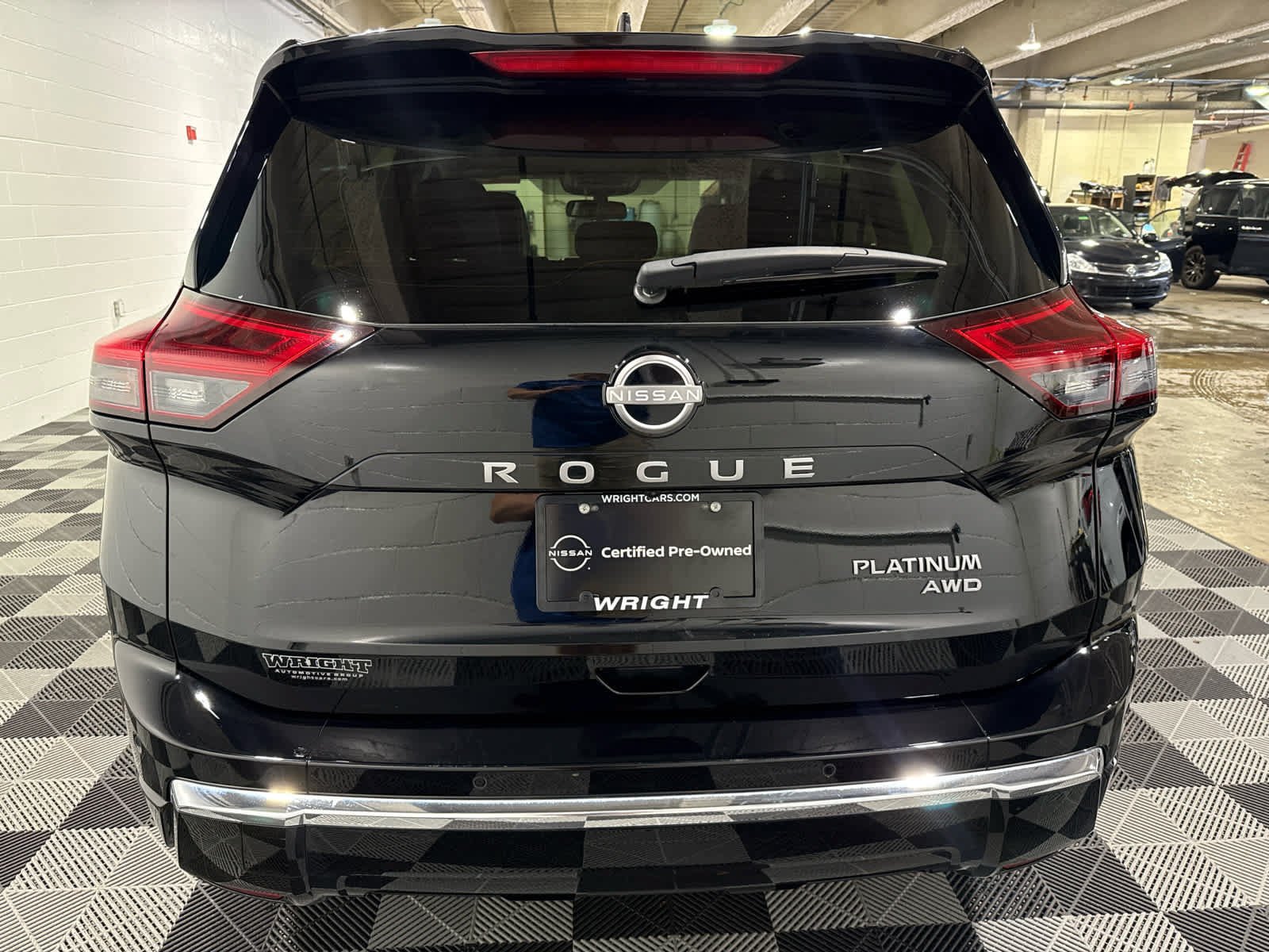 Certified 2024 Nissan Rogue Platinum AWD/4WD image 8