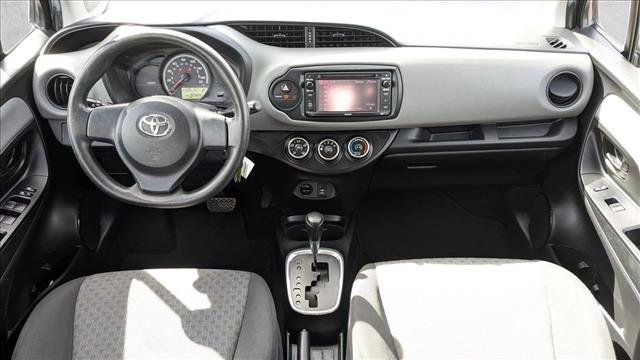 Used 2016 Toyota Yaris L image 20