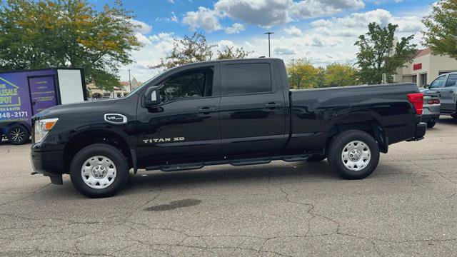 Used 2023 Nissan Titan SV AWD/4WD image 5