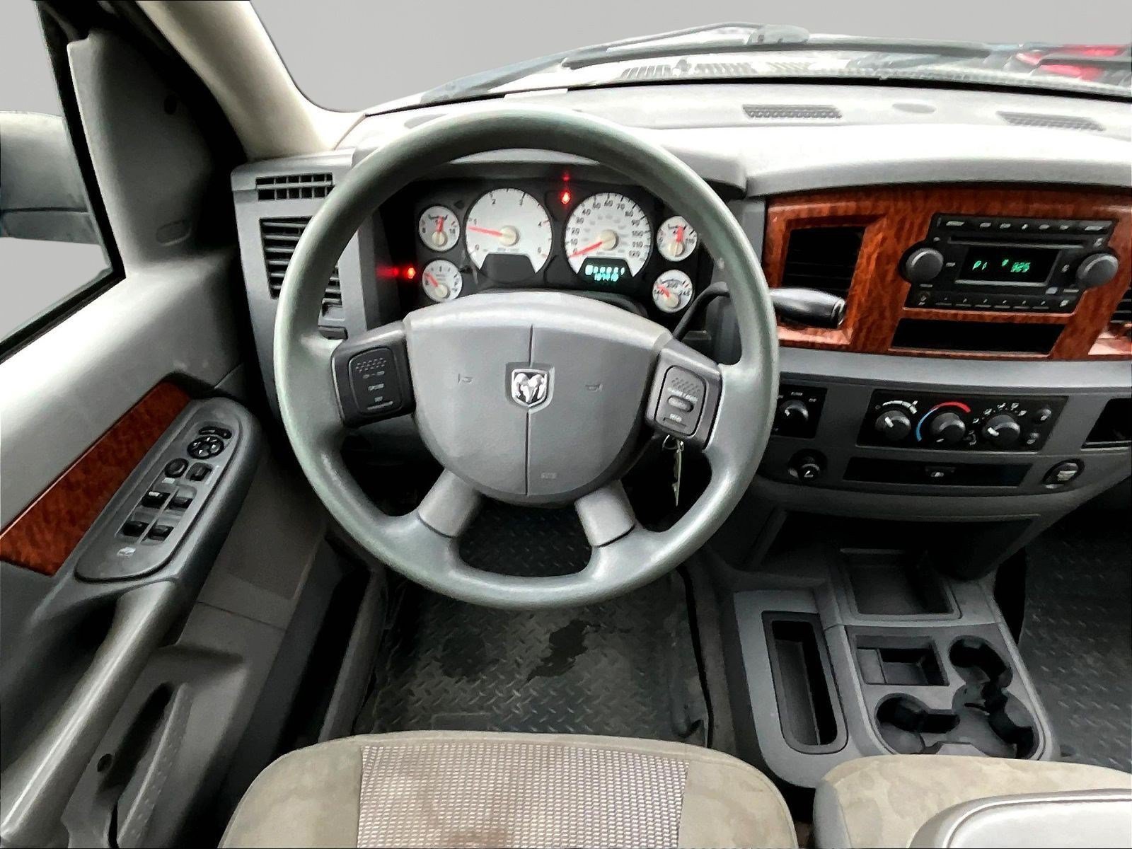 Used 2006 Dodge Ram 2500 Truck SLT w/ Light Group AWD/4WD image 9