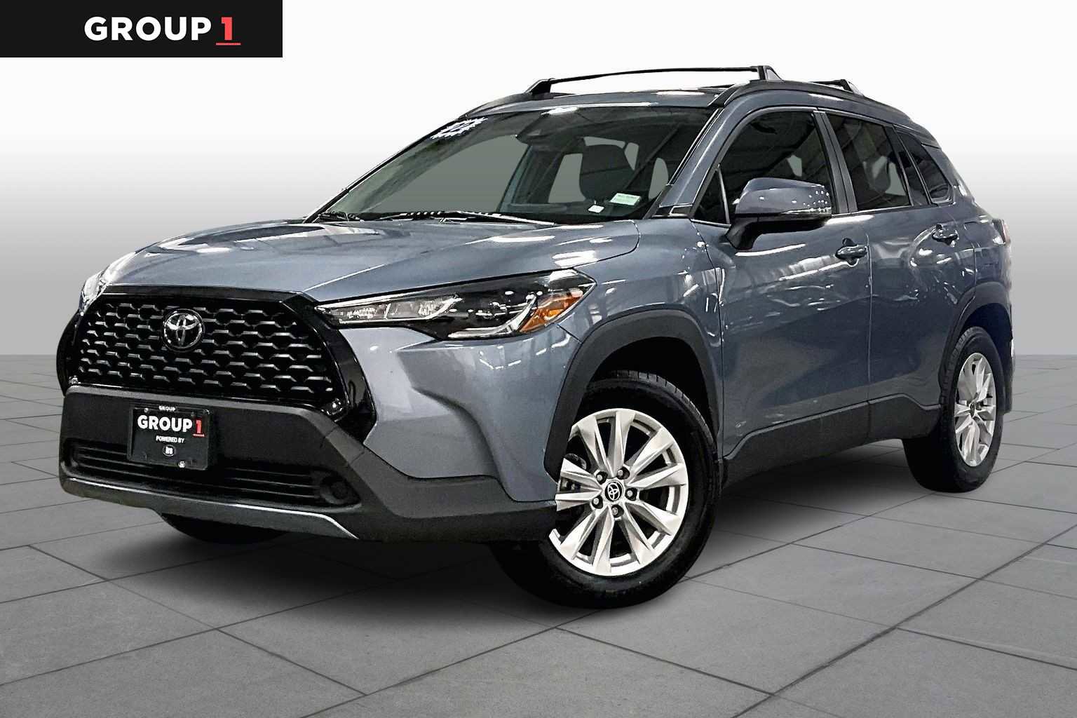 Used 2022 Toyota Corolla Cross LE w/ Moonroof Package