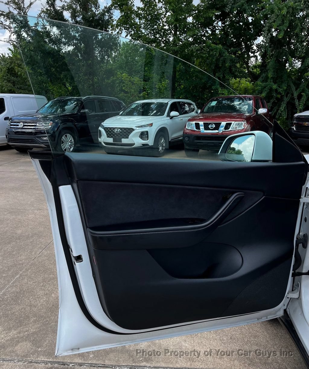 Used 2021 Tesla Model Y Long Range AWD/4WD image 26