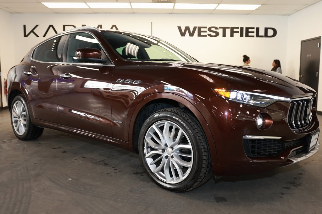 Used 2019 Maserati Levante GranLusso image 9