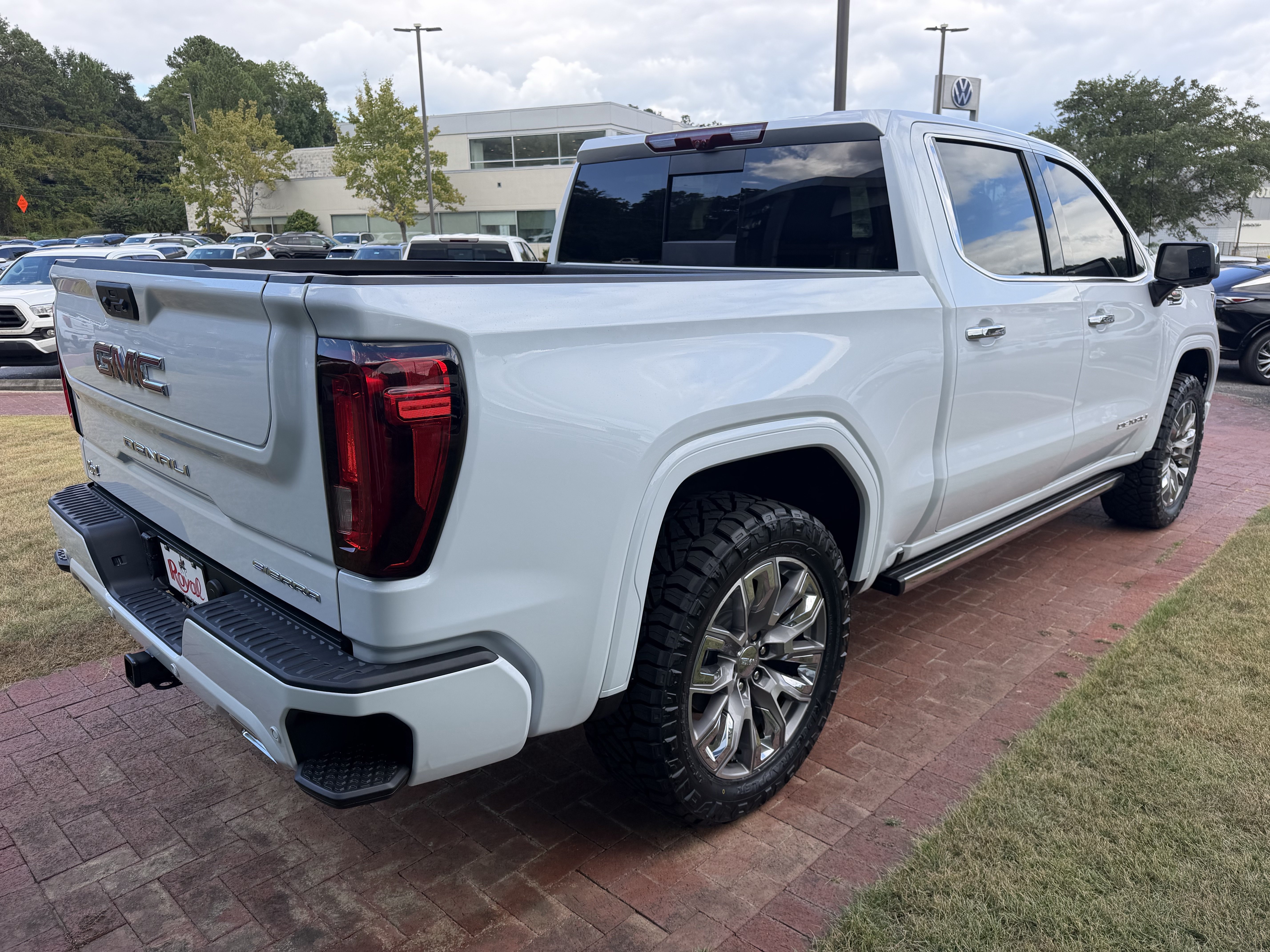 New 2026 GMC Sierra 1500 Denali AWD/4WD image 5