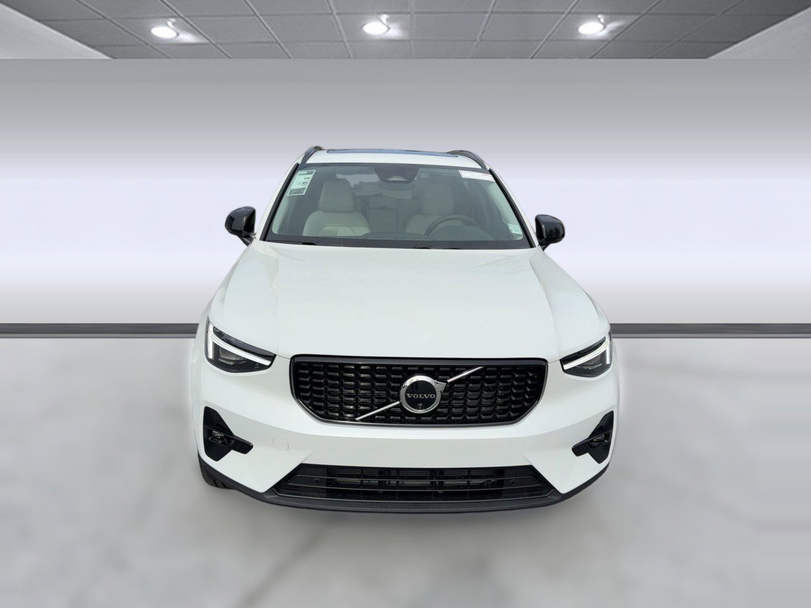 New 2026 Volvo XC40 B5 Plus w/ Protection Package Premier image 6