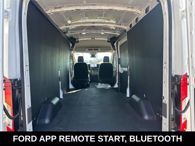 New 2026 Ford Transit 250 148 Medium Roof w/ Load Area Protection Package RWD image 2