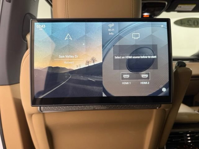 Used 2024 Land Rover Range Rover Long Wheelbase Autobiography AWD/4WD image 27