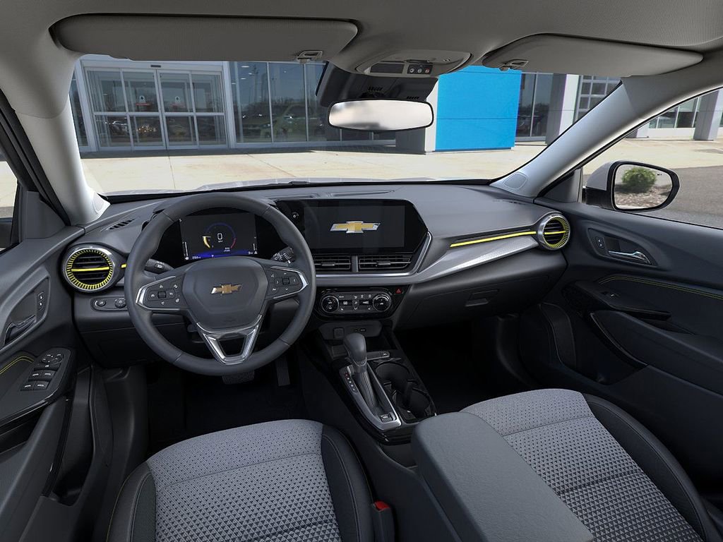 New 2026 Chevrolet Trax LT w/ Driver Confidence Package image 15