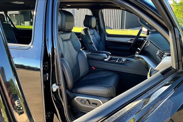 New 2026 Jeep Grand Wagoneer L Limited image 11