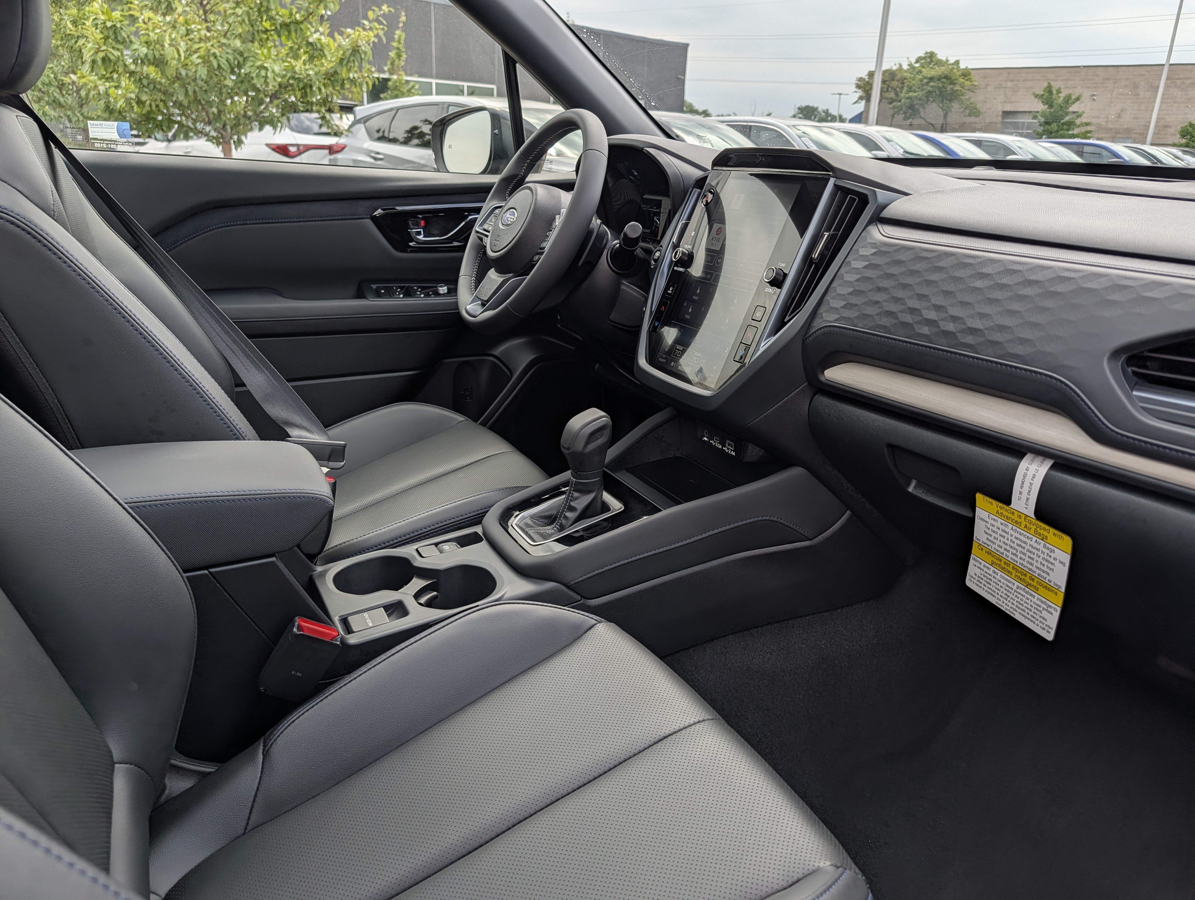 Used 2025 Subaru Forester Limited AWD/4WD image 19