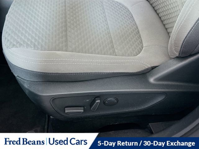 Used 2022 Ford Escape SE w/ Convenience Package image 20