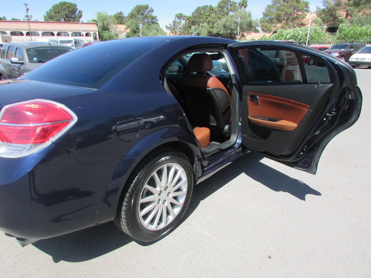 Used 2008 Saturn Aura XR w/ Premium Trim Package image 14