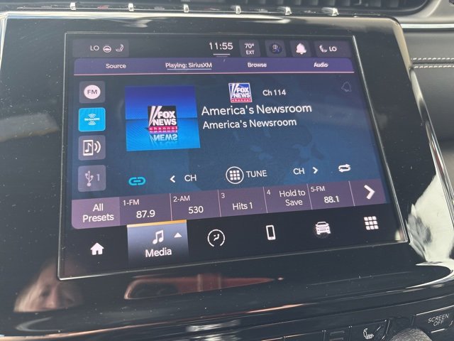 New 2025 Jeep Grand Cherokee Altitude image 10