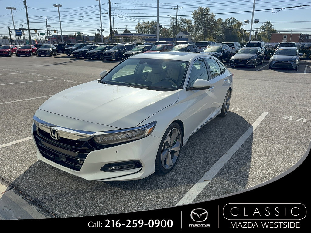 Used 2018 Honda Accord Touring image 1