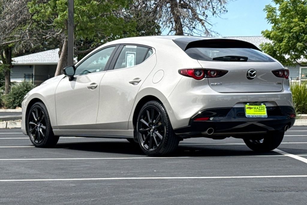 Used 2024 MAZDA MAZDA3 s FWD image 3