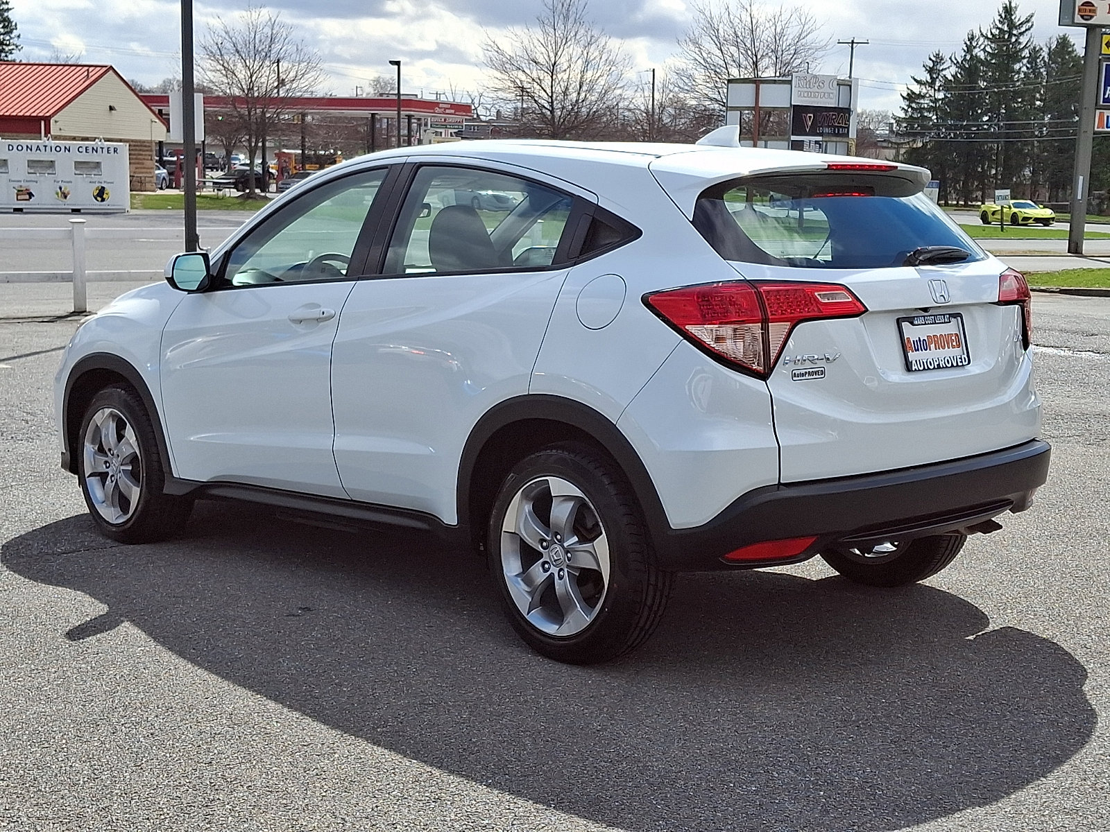 Used 2017 Honda HR-V LX image 4
