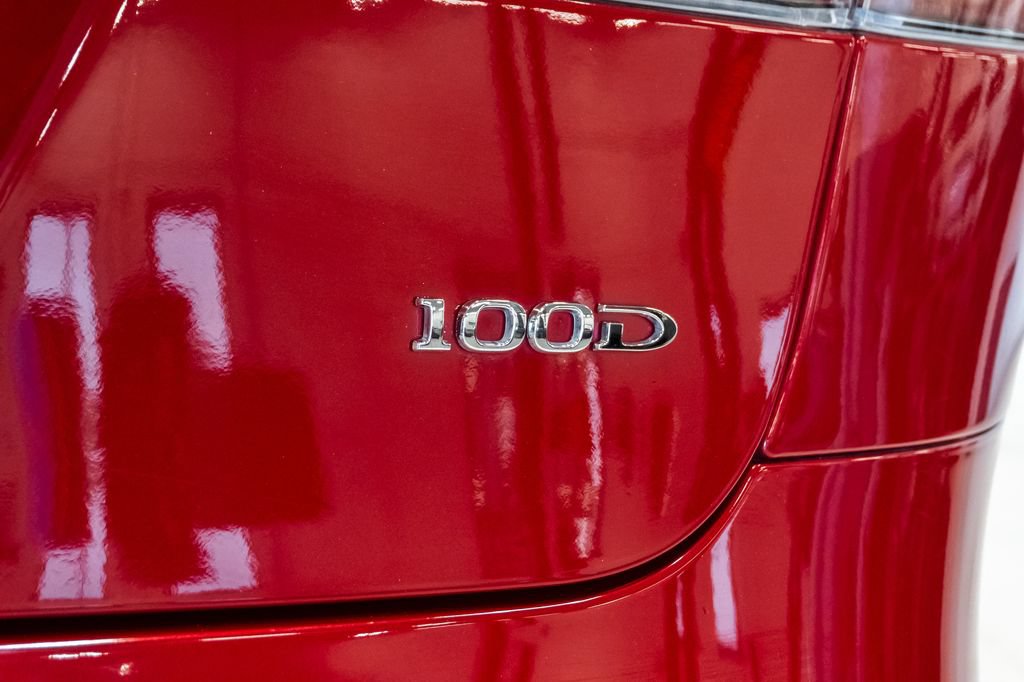 Used 2017 Tesla Model S 100D AWD/4WD image 28