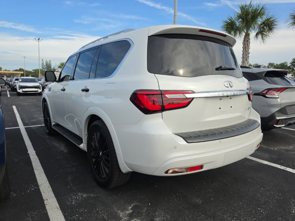 Used 2022 INFINITI QX80 Sensory w/ All-Season Package RWD image 12