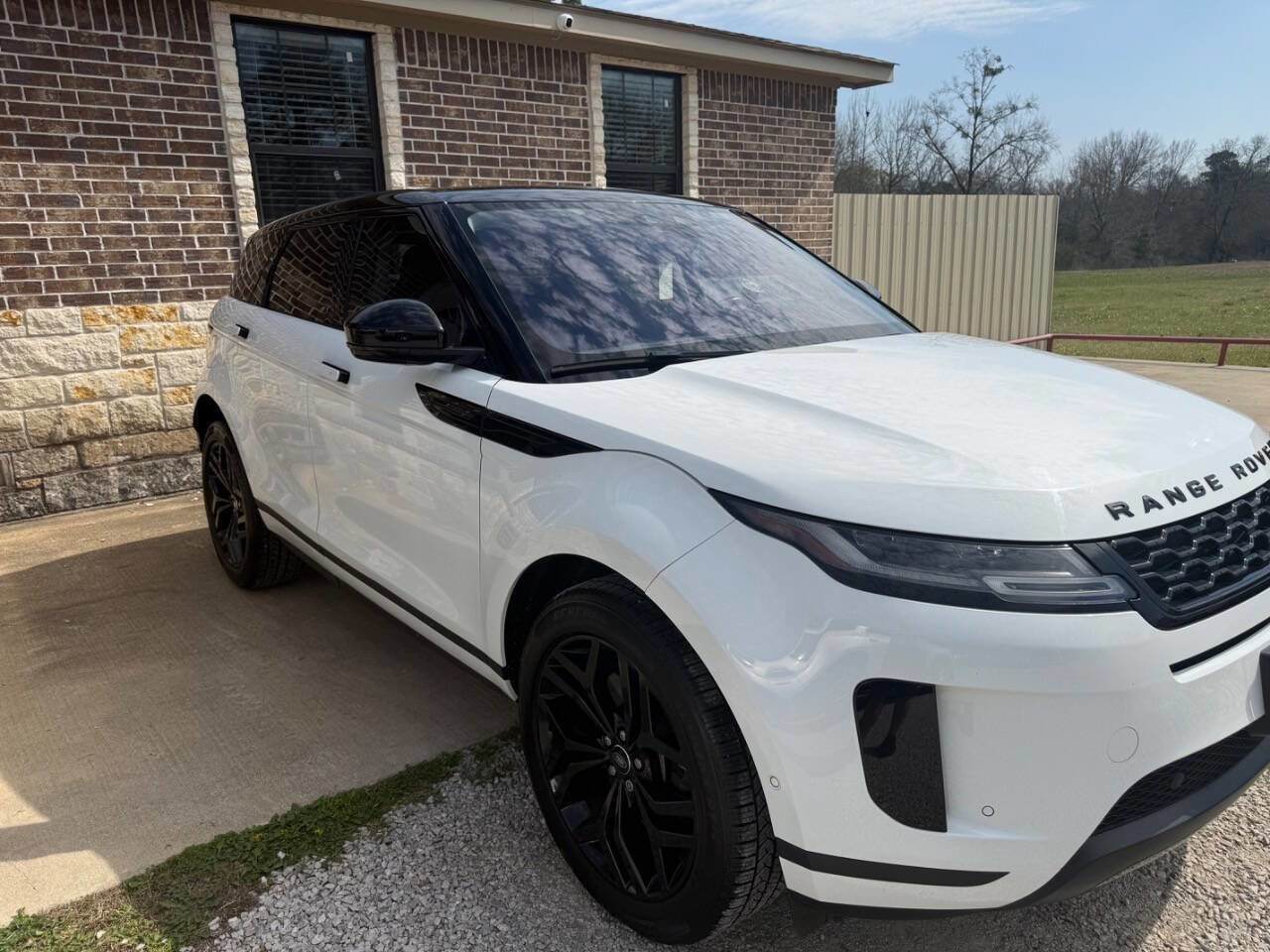 Used 2020 Land Rover Range Rover Evoque SE image 5
