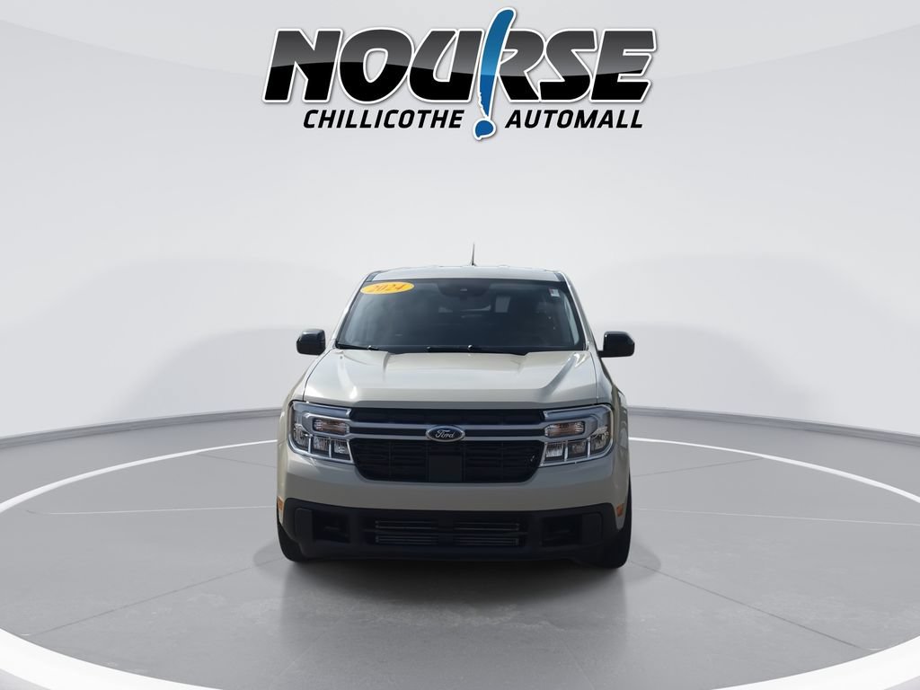 Used 2024 Ford Maverick Lariat w/ FX4 Off-Road Package AWD/4WD image 3