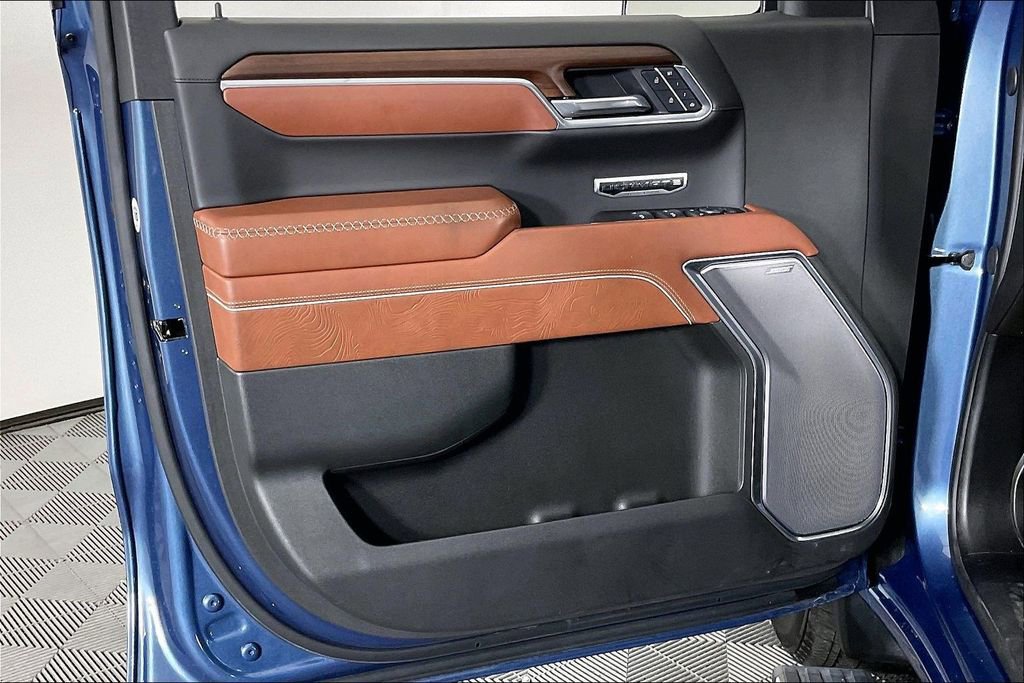 Used 2025 GMC Sierra 1500 Denali Ultimate image 25