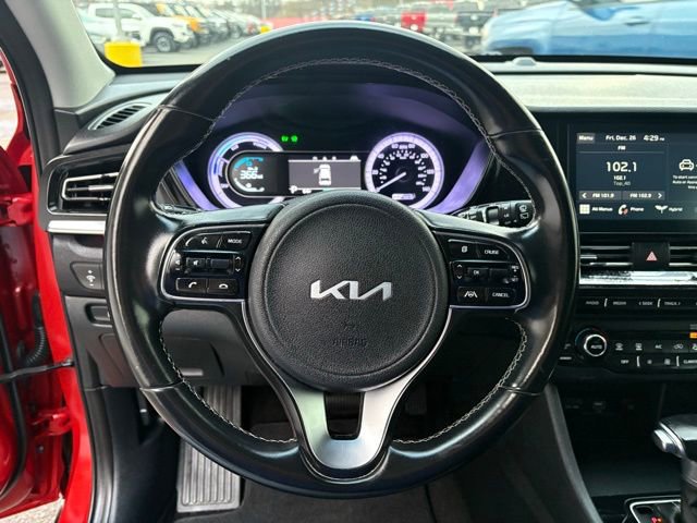 Used 2022 Kia Niro LXS image 14