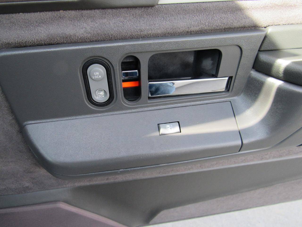 Used 1993 Chevrolet Silverado 3500 2WD Crew Cab image 66