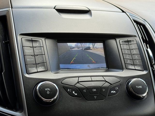 Used 2016 Ford Edge SE image 22