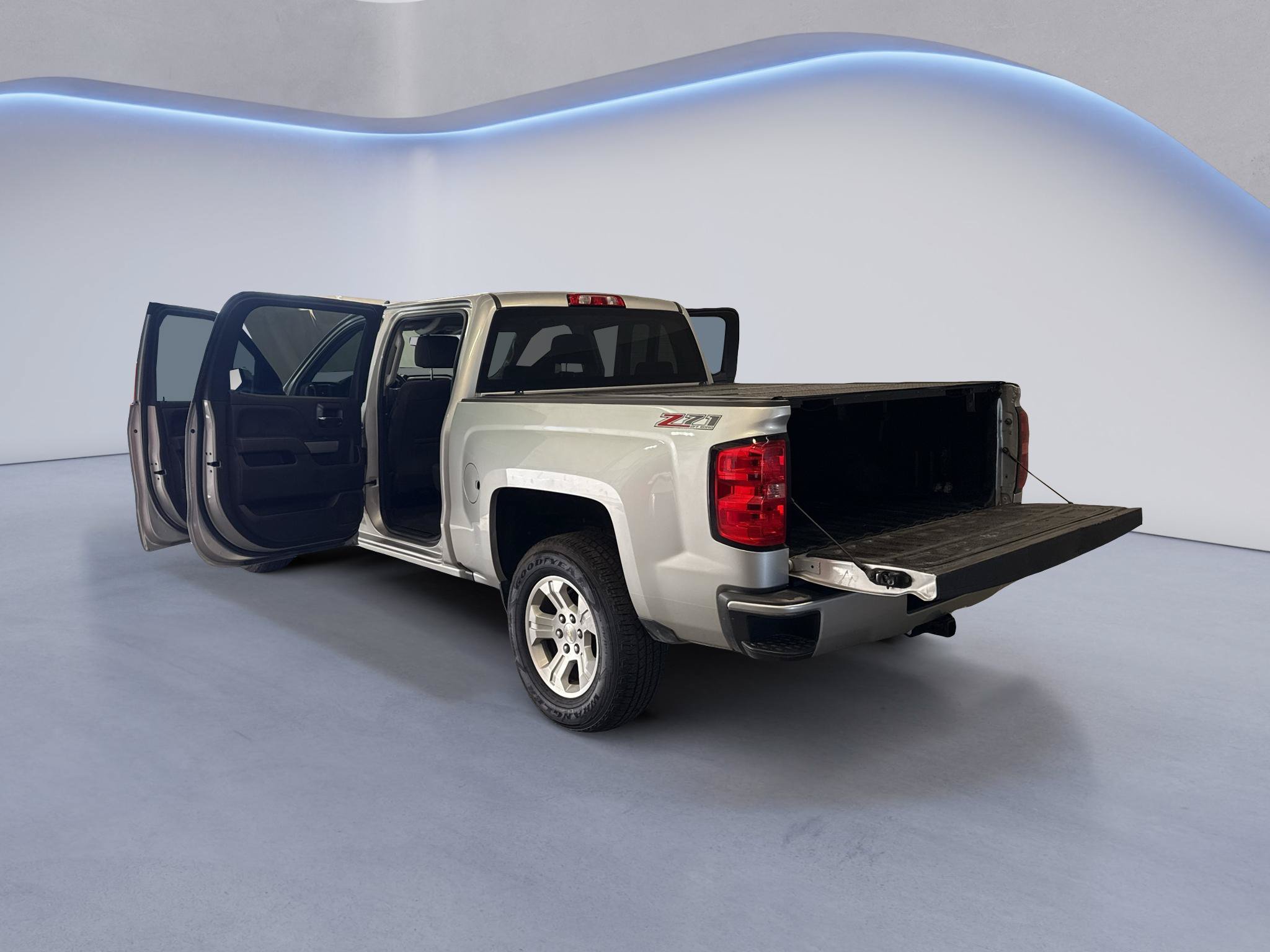 Used 2017 Chevrolet Silverado 1500 LT w/ All Star Edition AWD/4WD image 12