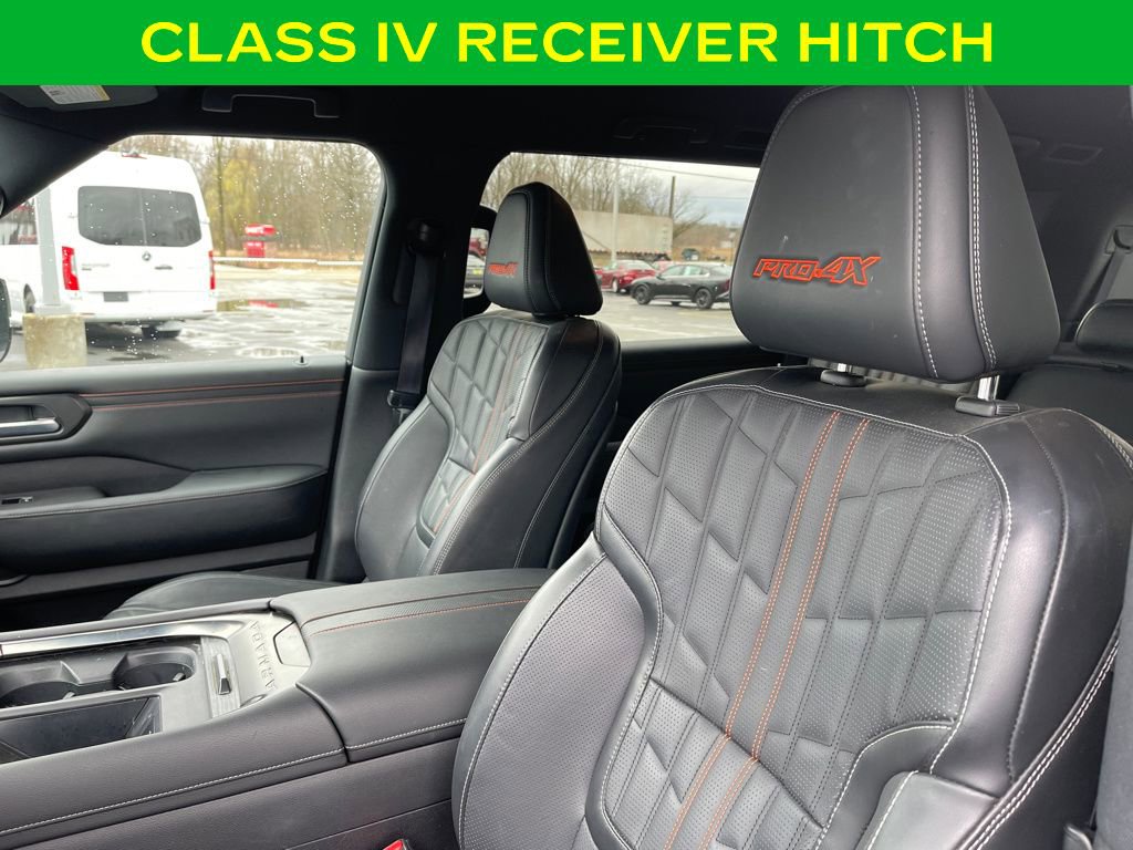 Used 2025 Nissan Armada PRO-4X image 13