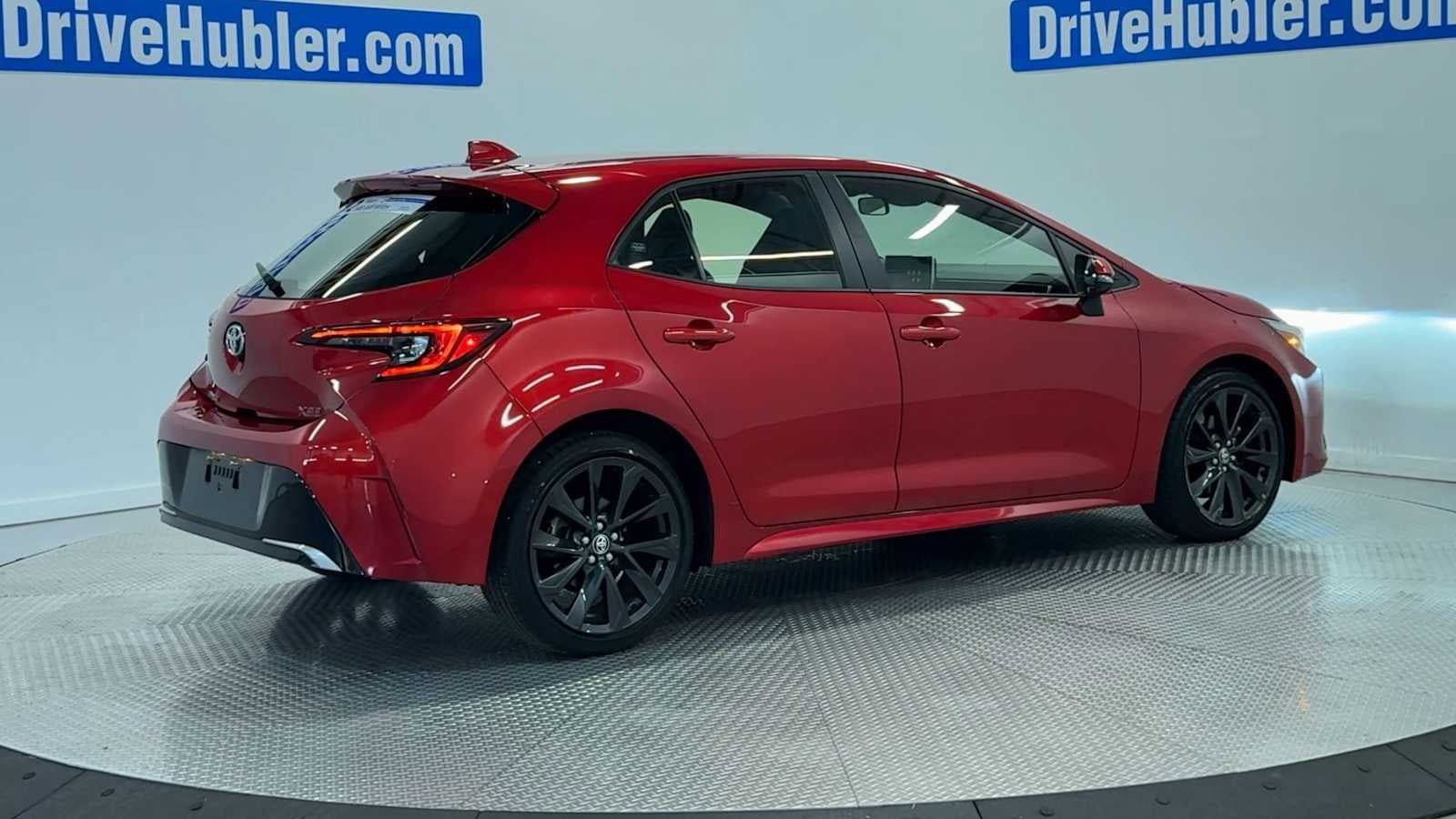 Used 2023 Toyota Corolla XSE FWD image 8