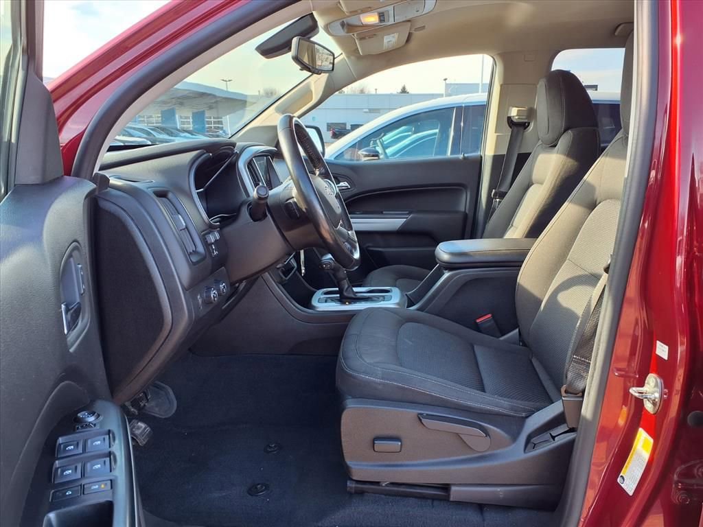 Used 2019 Chevrolet Colorado LT w/ LT Convenience Package image 17