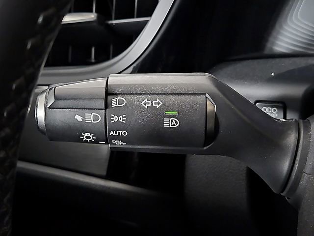 Used 2022 Lexus ES 300h 300h w/ Premium Package image 25