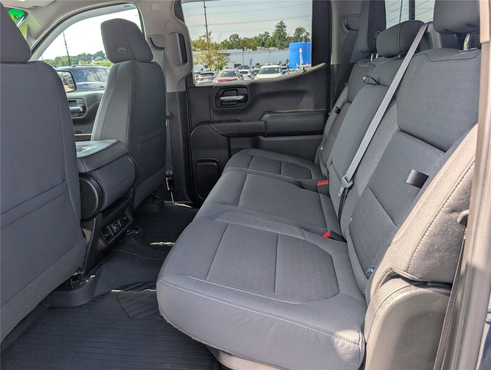 Used 2020 Chevrolet Silverado 1500 LT w/ All-Star Edition AWD/4WD image 14