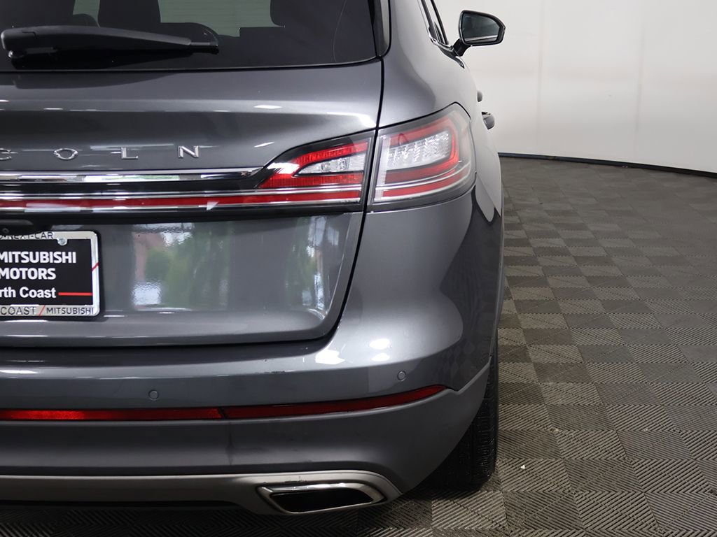 Used 2023 Lincoln Nautilus FWD w/ Premium Package image 16
