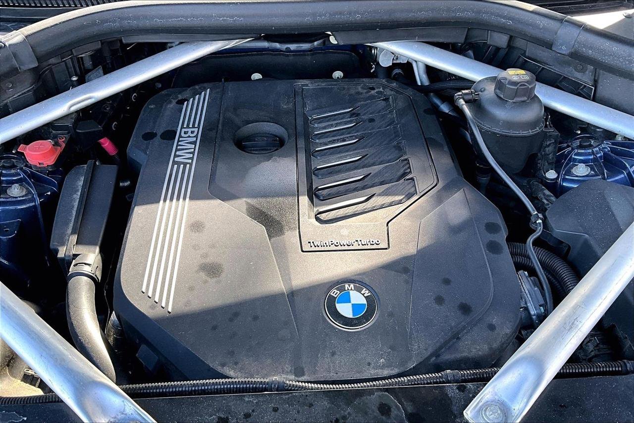 Used 2019 BMW X5 xDrive40i w/ M Sport Package image 31