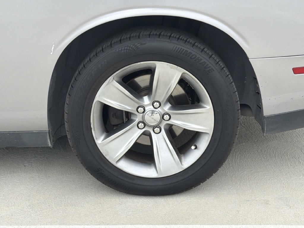 Used 2015 Dodge Challenger SXT w/ Sound Group RWD image 14