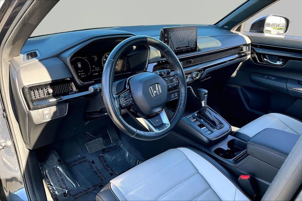 Used 2024 Honda CR-V Sport Touring image 14