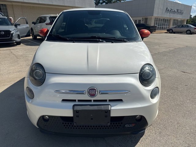 Used 2015 FIAT 500 e w/ Esport Package image 3