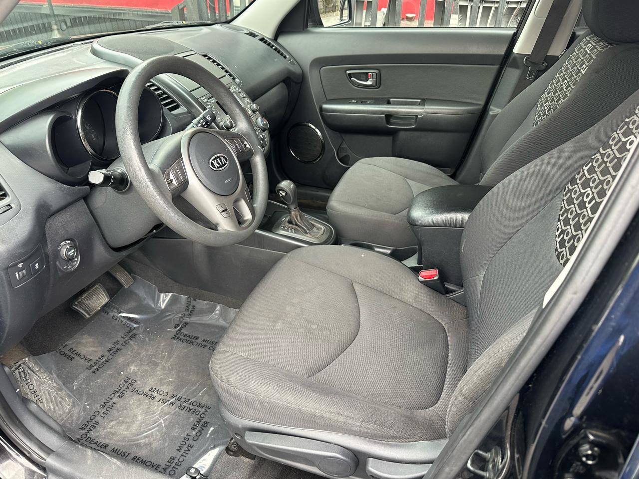 Used 2011 Kia Soul + w/ Audio Pkg FWD image 14