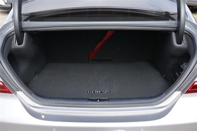 Used 2025 Genesis G70 3.3T Advanced w/ Sport Prestige Package image 28