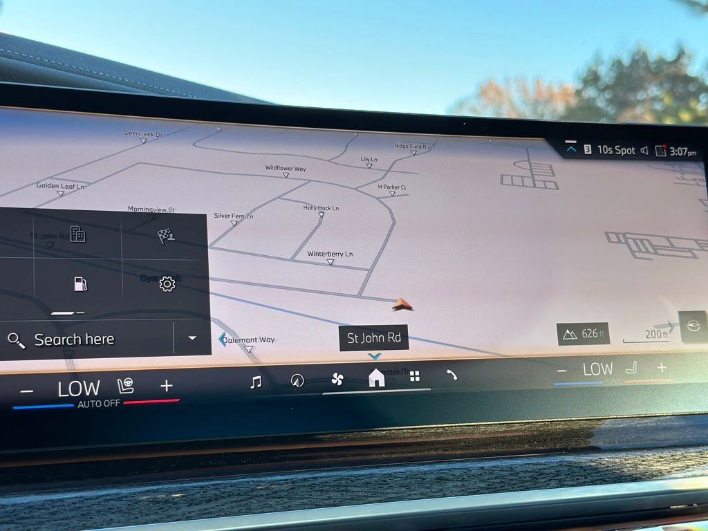 Certified 2023 BMW 760i xDrive image 44