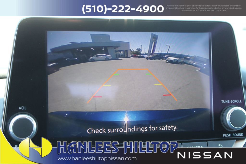 Used 2025 Nissan Rogue SV FWD image 27