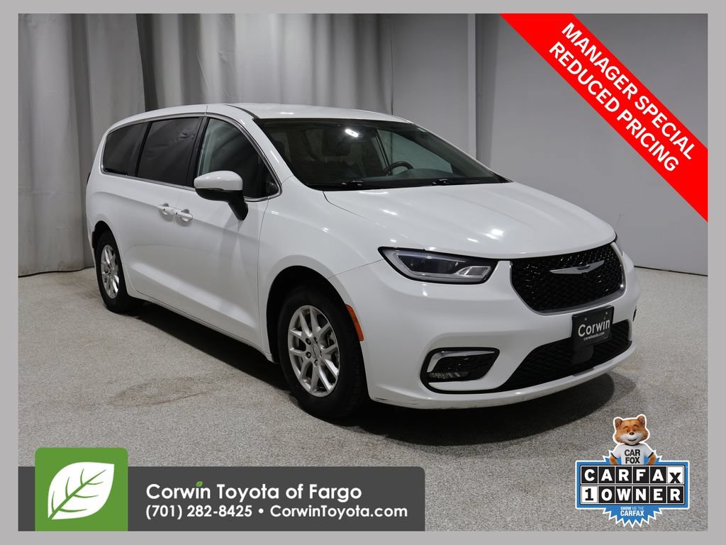 Used 2023 Chrysler Pacifica Touring-L