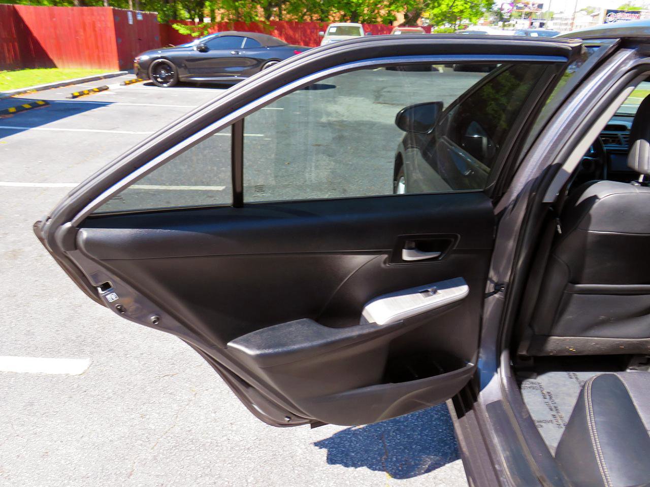 Used 2012 Toyota Camry SE FWD image 15