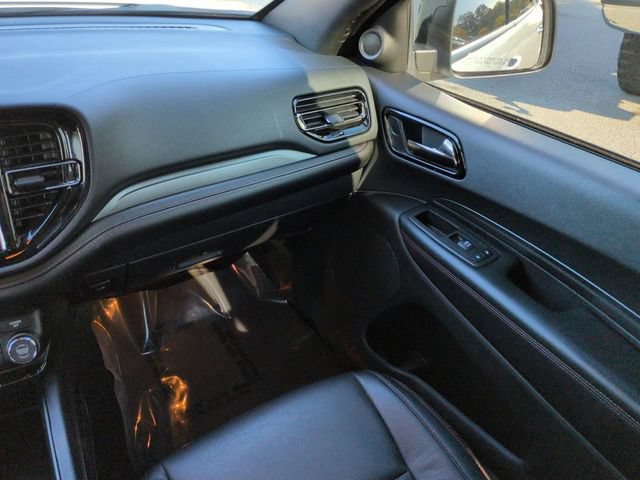 Certified 2024 Dodge Durango GT w/ Blacktop Package RWD image 17