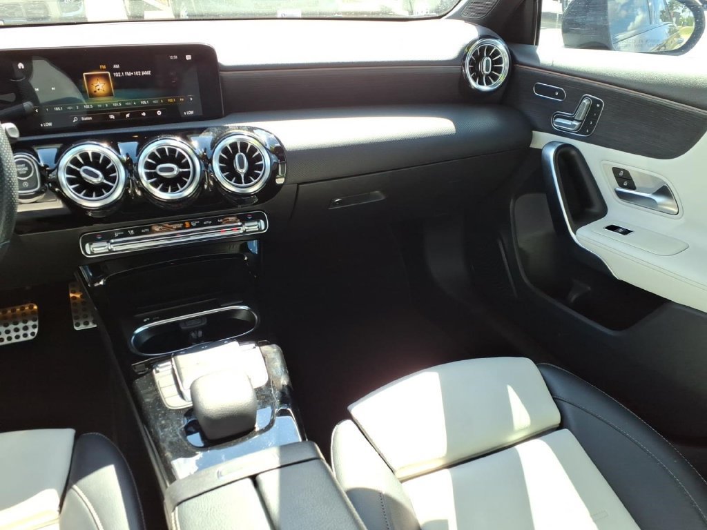 Used 2021 Mercedes-Benz A 220 image 16