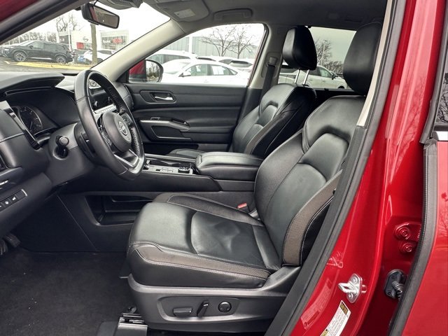 Certified 2023 Nissan Pathfinder SL image 23