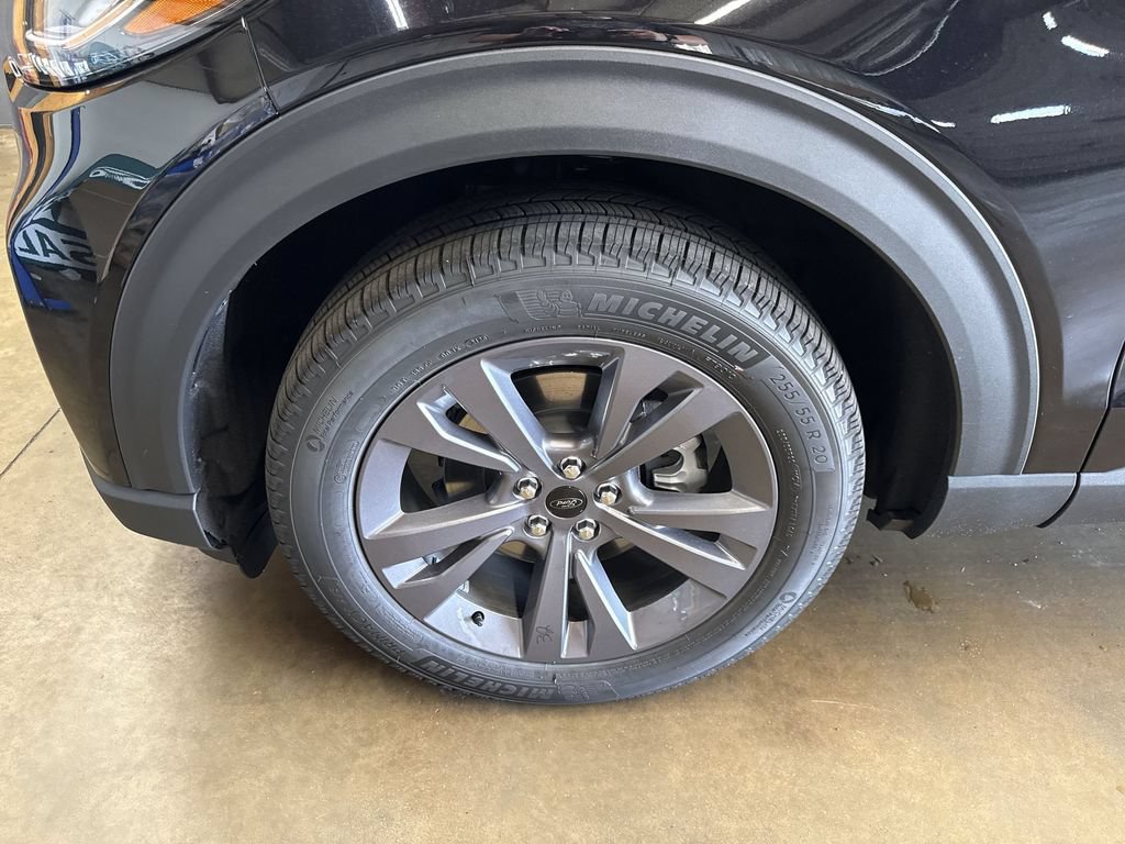 New 2026 Ford Explorer Active w/ Active Comfort Package AWD/4WD image 19